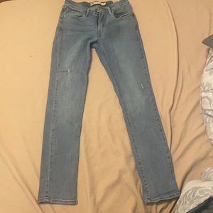 Mid rise skinny jeans and they are Levi’s